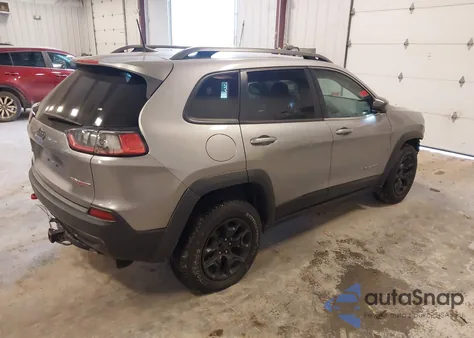 2019 Jeep Cherokee Trailhawk 4X4 из США, поврежденный, VIN 1C4PJMBXXKD127430